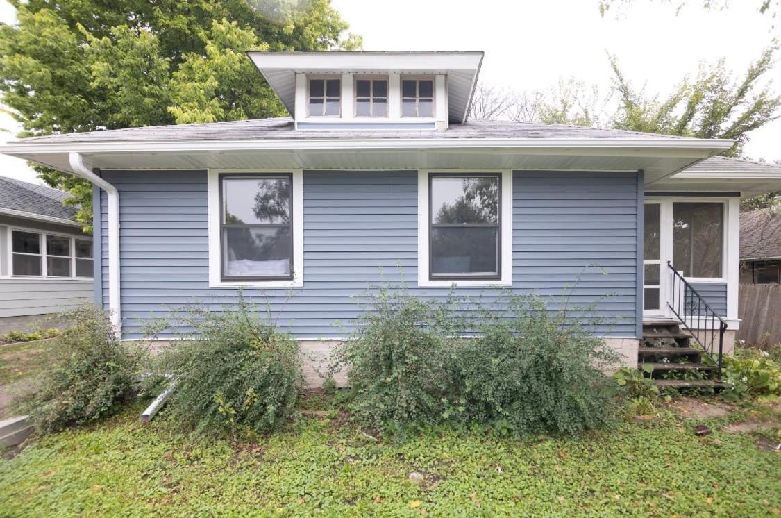 Spacious 2 Bedroom Home Near Ingersoll & Downtownデモイン エクステリア 写真